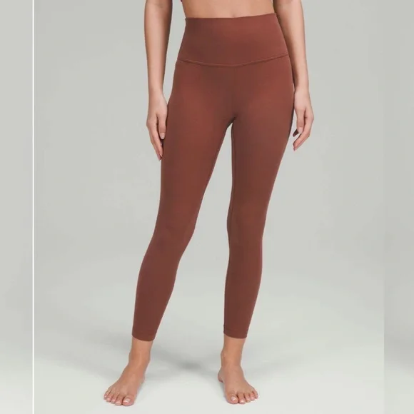 Lululemon Smoky Red Lunar New Year Align NWT sz 8 gold logo - Picture 1 of 7